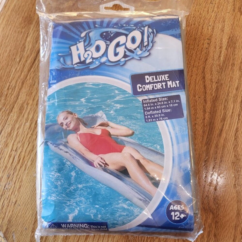 Bestway H2oGo! Deluxe Comfort Air Mat w/ pillow" Blow up Float 64.6" x 24.8" NEW
